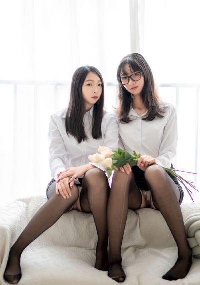 性欧美ⅩXXXX极品少妇小说_十万网红美女美酱