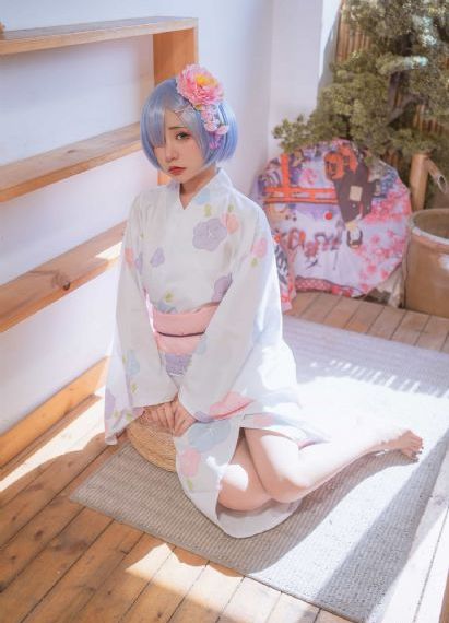日韩欧美蜜桃_国产剧全集免费观看